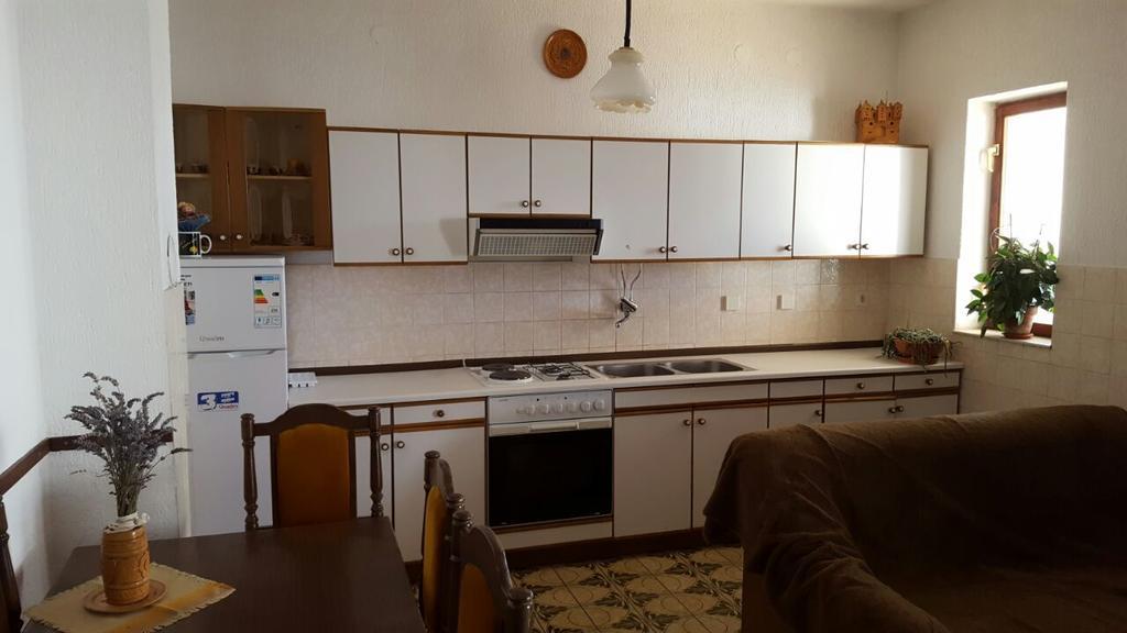 Apartment Anita セニ エクステリア 写真